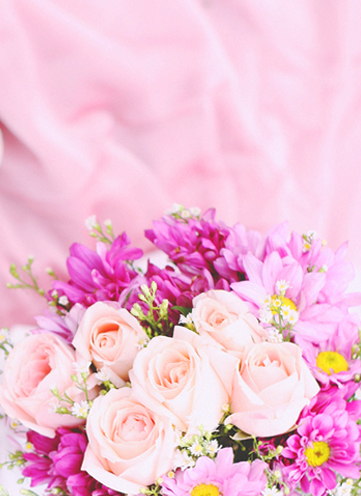 Anniversary Flowers Grays
